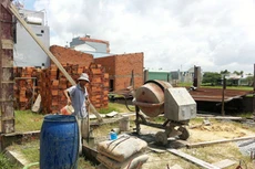 Xây dựng không phép tràn lan ở TP.HCM