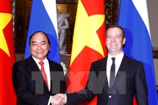 Thủ tướng Nguyễn Xuân Phúc hội đàm với Thủ tướng Nga