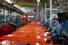 Các doanh nghiệp nhỏ và vừa đóng góp 45% vào GDP (Ảnh: Internet) 