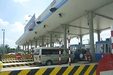 Chủ tịch Hiệp hội Vận tải ô tô Việt Nam cho rằng kiến nghị Nhà nước nên xem xét lại giá phí đường BOT, cự ly các trạm BOT.