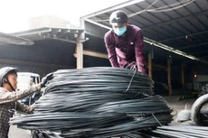 Giá thép bán lẻ trong ngày 17-3 đã tăng 13-14% so với hai ngày trước đó - Ảnh: Hữu Khoa