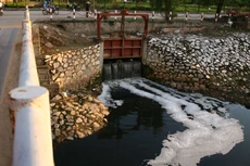 Cả nước có 615 cụm công nghiệp nhưng chỉ khoảng hơn 5% có hệ thống xử lý nước thải tập trung. Ảnh: Lê Tiên