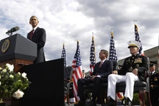 Tổng thống Obama phát biểu tại lễ tưởng niệm 15 năm vụ khủng bố 11/9 ở Bộ Quốc phòng Mỹ hôm qua. Ảnh: AP