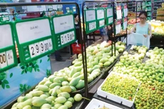 Kể từ khi Big C về tay người Thái, hàng hóa Việt Nam ngày một “vắng bóng” trên kệ của siêu thị này