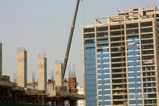 Một số thủ tục liên quan đến cấp Giấy phép xây dựng đang làm kéo dài thời gian chuẩn bị dự án. Ảnh: Lê Tiên