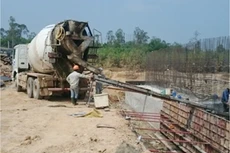 Tình trạng “đứt bữa” vốn đối ứng cho các dự án do Tổng công ty Đầu tư phát triển đường cao tốc – VEC làm chủ đầu tư được đánh giá là khá nghiêm trọng.