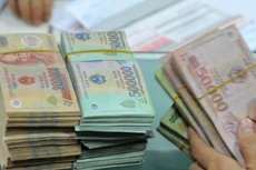 Tiết kiệm 10% chi thường xuyên để tăng lương