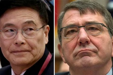 Đô đốc Trung Quốc Sun Jianguo (trái) và Bộ trưởng Bộ Quốc phòng Mỹ Ash Carter (phải) - Ảnh: SCMP.