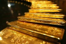 Giá vàng giảm mạnh