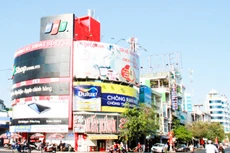 Khánh Hoà tổ chức đấu thầu công khai các vị trí lắp đặt bảng quảng cáo