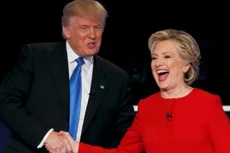 Những khoảnh khắc đáng nhớ trong cuộc tranh luận Trump - Clinton
