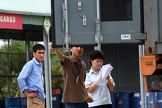 Cải cách thủ tục hải quan hiện nay rất cần sự tham gia của doanh nghiệp để tạo sức ép nhằm giảm tiêu cực. Ảnh: Lê Tiên