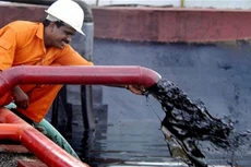 Giới chuyên gia phân tích thị trường nhận định, tình trạng dư thừa nguồn cung sẽ nhanh chóng biến mất vào cuối năm 2016.