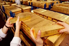 Giá vàng tiếp tục tăng mạnh