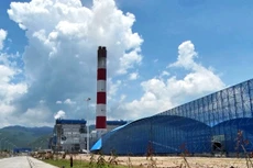 Nhà máy nhiệt điện Vĩnh Tân 2 do tổng thầu là Tập đoàn Điện khí Thượng Hải bị người dân phản đối vì ô nhiễm môi trường vào giữa tháng 4.2015