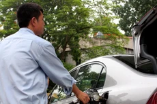 Giá xăng dầu giảm mạnh trang tháng 1 góp phần giảm CPI chung khoảng 0,27%. Ảnh: Nhã Chi