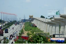 Tất bật thi công đại dự án metro số 1 Bến Thành - Suối Tiên