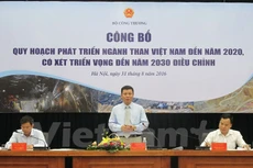 Ông Nguyễn Khắc Thọ đang giải đáp các ý kiến về Quy hoạch ngành Than điều chỉnh. (Ảnh: Đức Duy/Vietnam+)