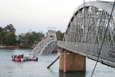 Tiến độ thực hiện xây dựng mới cầu Ghềnh dự kiến trong thời gian 3,5 tháng kể từ khi công tác trục vớt dầm, thanh thải lòng sông kết thúc