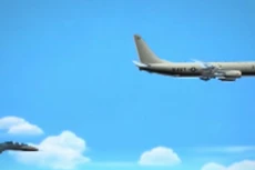 Chiến đấu cơ Nga chặn máy bay do thám Mỹ như thế nào