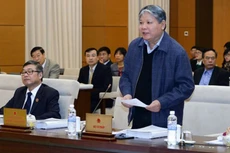 Bộ trưởng Bộ Tư pháp Hà Hùng Cường phản ánh lo ngại của Chính phủ là dự thảo Luật Tiếp cận thông tin quy định quá mở.