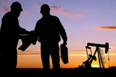 Một số chuyên gia cho rằng tình trạng cháy rừng tại Canada sẽ sớm được giải quyết, vì vậy nhà đầu tư không nên quá kỳ vọng rằng yếu tố này sẽ giúp giá dầu tăng trong thời gian dài - Ảnh: HuffingtonPost.