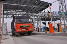 Giảm 10-15% phí BOT cho xe trên 10 tấn, xe container