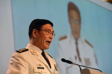 Đô đốc Tôn Kiến Quốc, đại diện của Trung Quốc tại Shangri-la vừa qua, gửi thông điệp tới cả người dân của nước này rằng quân đội sẽ bảo vệ lợi ích quốc gia. Ảnh:AFP