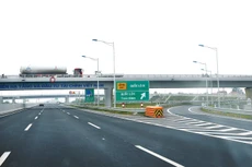 69 dự án BOT với tổng mức đầu tư 186.481 tỷ đồng do Bộ GTVT triển khai trong giai đoạn 2011 - 2015 đều áp dụng hình thức chỉ định nhà đầu tư. Ảnh: Tất Tiên