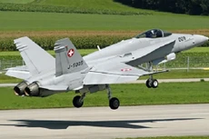 Chiến đấu cơ F/A-18C của Thụy Sĩ. Ảnh: Defense Industry Daily.