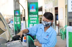 Lộ trình triển khai bán đại trà xăng E5 đang gặp nhiều khó khăn