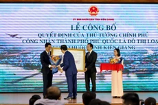 Phú Quốc trở thành đô thị loại I: Cơ hội và thách thức