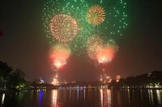 30 quận, huyện của TP. Hà Nội đều tổ chức bắn pháo hoa trong đêm giao thừa Tết âm lịch 2025