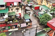 Hà Nội yêu cầu đẩy nhanh tiến độ cải tạo chung cư cũ tại quận Hai Bà Trưng