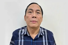 Truy tố cựu Giám đốc Trung tâm Lý lịch tư pháp quốc gia Hoàng Quốc Hùng về tội "Nhận hối lộ"