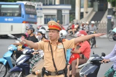 Lực lượng liên ngành sẽ phân luồng giao thông cho xe ra vào trung tâm thành phố theo 6 hướng dịp nghỉ lễ 30/4 và 1/5. Ảnh minh họa