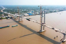 Cầu Rạch Miễu 2 thi công xuyên dịp Lễ 30/4 và 1/5. Ảnh minh họa