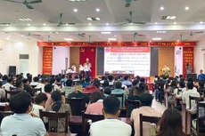 Quang cảnh phiên đấu giá 19 thửa đất huyện Chương Mỹ