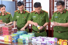 Công an xem xét các loại thuốc tân dược giả