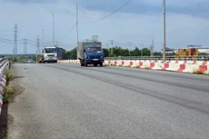 Gói thầu Xây lắp thuộc Dự án Sửa chữa cấp bách hư hỏng gối cầu Rạch Ngã Tư, tỉnh Bà Rịa - Vũng Tàu bị phản ánh tạo lợi thế cho một hoặc một số nhà thầu nhất định thông qua yêu cầu về vật tư, vật liệu chính thực hiện Gói thầu.