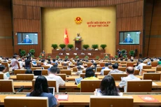 Quang cảnh phiên họp sáng 17/5