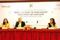 Theo ban tổ chức, triển lãm lần này thu hút 600 gian hàng của 450 doanh nghiệp trong và ngoài nước, đến từ 31 tỉnh/thành trên cả nước và 23 quốc gia, vùng lãnh thổ nước ngoài. Ảnh: N.N