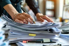 Gói thầu nào áp dụng hình thức đấu thầu hạn chế?