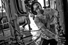 Giá dầu vốn đã gần mức 20 USD/thùng