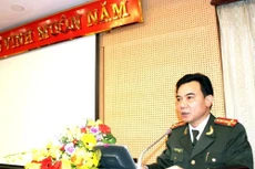 Phó Giám đốc Công an TP - Đại tá Nguyễn Anh Tuấn phát biểu nhận nhiệm vụ