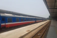 Từ ngày 21/10, ngành Đường sắt chạy thêm 1 đôi tàu khách Bắc Nam và 1 số tàu khu đoạn.