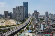 Trong thời hạn 50 ngày kể từ thời điểm bàn giao căn hộ, chủ đầu tư phải làm thủ tục đề nghị cấp giấy chứng nhận cho người mua nhà. Ảnh minh hoạ: LĐO