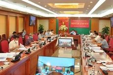 Ông Trần Cẩm Tú, Ủy viên Bộ Chính trị, Bí thư Trung ương Đảng, Chủ nhiệm Ủy ban Kiểm tra Trung ương chủ trì Kỳ họp.