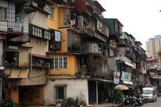 Chung cư Thành Công được đánh giá nguy hiểm cấp độ D nhưng sau nhiều năm vẫn chưa thể cải tạo