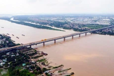 Hà Nội muốn "quay mặt" ra sông Hồng, tạo trục không gian xanh